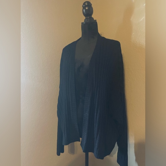 Torrid Black Cardigan Sweater Size 5 - Picture 3 of 5